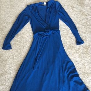 H&M Midi dress in size 2 in Navy Blue